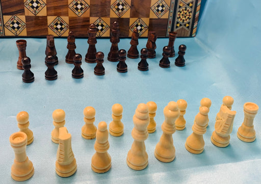 Schachsteine | Diafa Palast